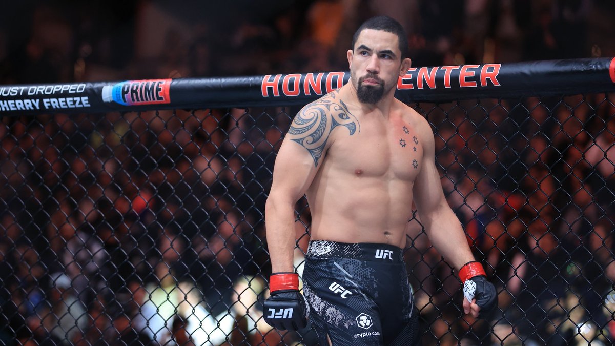 lefthook25's tweet image. Bobby knuckles is back this weekend
Will he finally stop the plot armor?