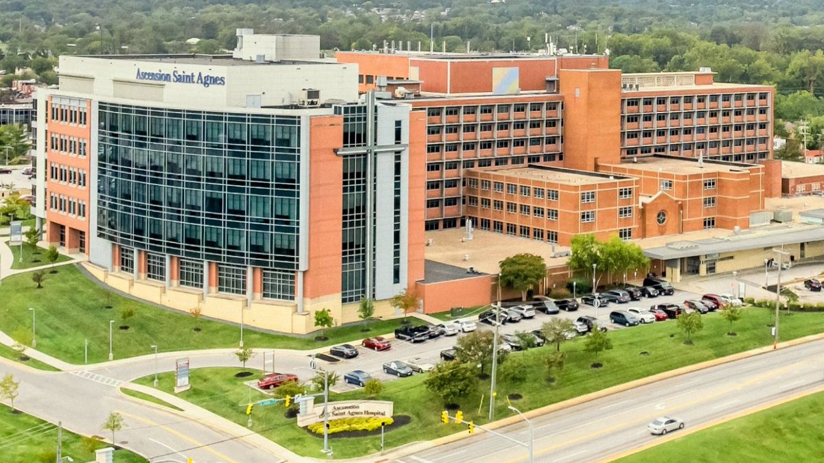 BaltimoreBrew's tweet image. About 600 nurses plan a 1-day strike tomorrow (7/24) at Ascension St. Agnes to protest understaffing they say is hurting patient care at the SW Baltimore hospital. tinyurl.com/32ys8dmk.