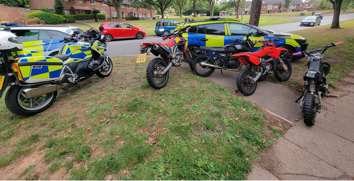 Trafficwmp's tweet image. Officers from #RHPT working with @WeoleyWMP targeting illegal off road bikes in public places. Three bikes seized, one of which was on false plates, stolen and despite the riders best efforts to make off on foot our officers detained him swiftly. 👍