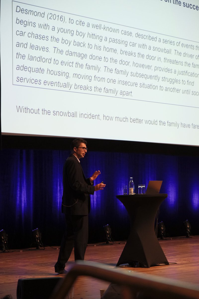IC2S2's tweet image. Arnout van de Rijt gave Day 2 a strong ending with his keynote, “Luck and success in millions of life courses.” Do early strokes of luck widen life-course income gaps? This keynote offered fresh causal evidence on chance and inequality. #ic2s2