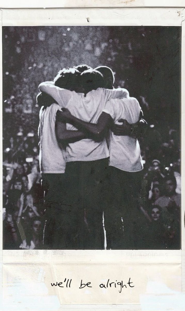 Lynk108's tweet photo. #15yearsofOneDirection #Happy15yearsofOneDirection https://t.co/lY3RgITjhH