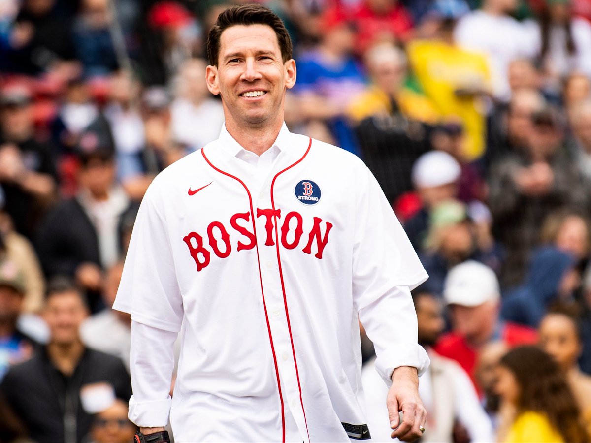 SleeperRedSox's tweet image. If the Red Sox don’t do anything at the deadline, how mad would you guys be?
Personally, I’d be FURIOUS 😡
#DirtyWater