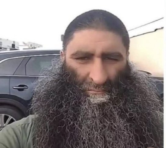 kazwiniMM's tweet image. الحزب طلع عسوريا بي ٢٠١١ حتى يمنع هيك أشكال تفوت علبنان...