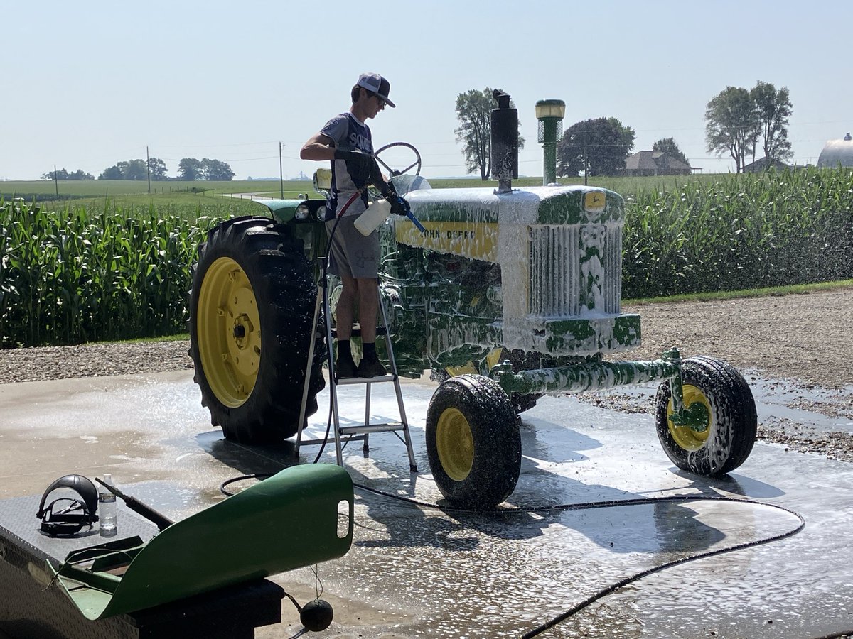 jev4320's tweet image. It’s Andy Clean Time ⁦@apasztor82⁩