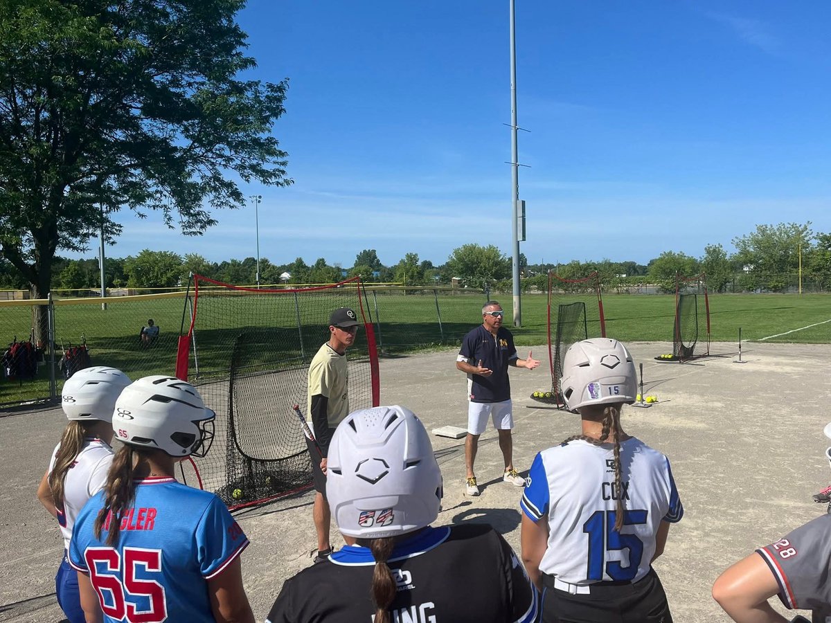 Had an amazing time yesterday, getting lots of great reps and feed back! Thank you so much to all the coaches! 🥎💙<a href="/CoachDobbinsSCD/">Lee Dobbins</a> <a href="/svsu_ryan/">CoachRyan</a> <a href="/Kyle_coachK/">Kyle Gross</a> <a href="/chris_stelma/">ChrisStelma</a> <a href="/CoachJohnOlley/">John Olley</a> <a href="/SB_CoachJeff/">Jeff Laufenberg</a> <a href="/tfarm22_/">Taylor Farmer</a> <a href="/Coach_E_Hess/">Ericka</a> <a href="/mike_mease/">Mike mease</a> <a href="/Northwoodsball/">Northwood Softball</a> <a href="/IndyaSmith55/">Indya Smith</a>