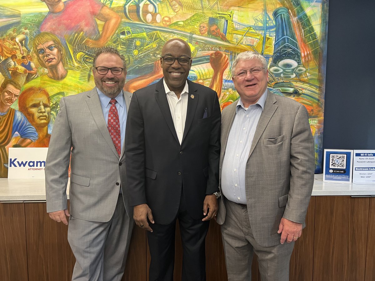 ILAFLCIO's tweet image. Always a pleasure to welcome Attorney General Raoul at the house of labor. Whether it’s sending up to wage theft or protecting Illinoisans from the harmful impact of Project 2025, AG Raoul has the backs of working families.