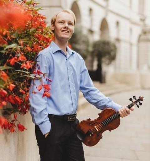 TheStradMag's tweet image. 'I find a wonderful and ever-present source of inspiration in the musical heritage of my homeland'
Violinist Kryštof Kohout unearths two pieces by Czech composers Luboš Fišer and Váša Příhoda, ahead of their London premieres at Wigmore Hall 🎻 thestrad.com/playing-hub/tw…