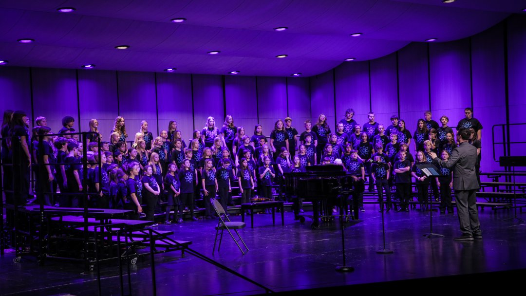 🎶 The Aetos Singers from Nixa High School and the JTSD Discovery Singers from John Thomas School of Discovery were selected to perform at the 88th annual Missouri Music Educators Association conference in January 2026, continuing the tradition of Nixa choirs in this event. 🎉