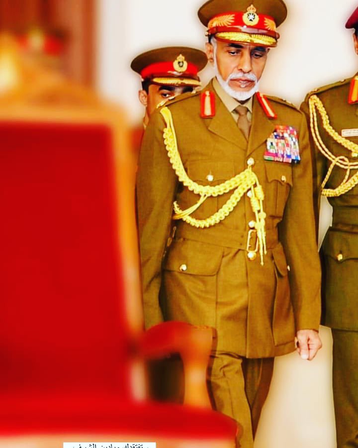Haitham_323's tweet photo. حينما يأتي ذكرك في #٢٣_يوليو_المجيد نستذكر الأب الرحوم العطوف الذي قال على لسانه انه قدر له ليبني امه محبه … رجل لن يتكرر رحمك الله ايها الأب الحاني https://t.co/ZuscG7FhUI