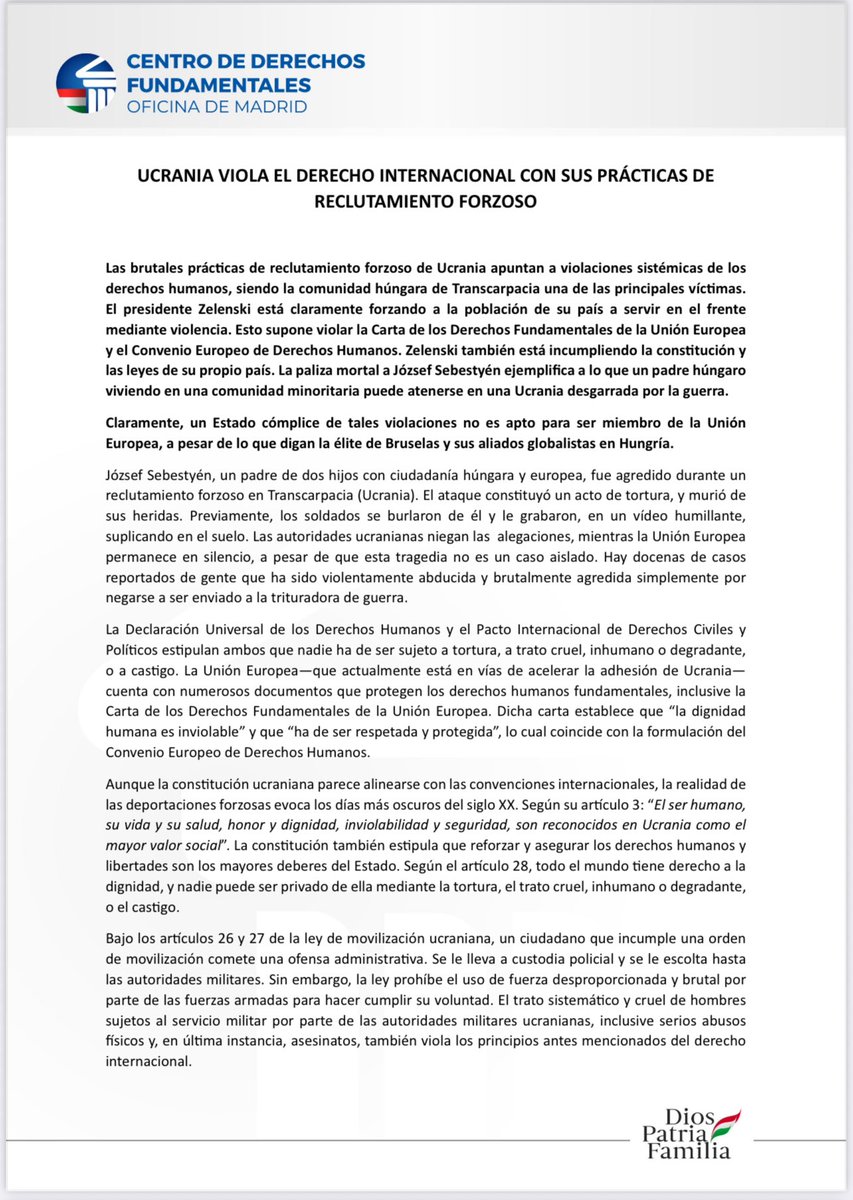 El_Centro_DF's tweet image. ‼️ Las brutales prácticas de reclutamiento forzoso de Ucrania apuntan a violaciones sistémicas de los derechos humanos, siendo la comunidad húngara de Transcarpacia una de las principales víctimas.
🗣️ Zelenski está forzando a la población de su país a servir en el frente a la…