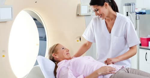 A phase 2 clinical trial showed that radiotherapy directed at metastases resulted in promising survival rates &amp; low side effects for patients with metastatic clear cell #kidneycancer who had up to 5 metastases without the need for anti-cancer medication.

actionkidneycancer.org/metastasis-dir…