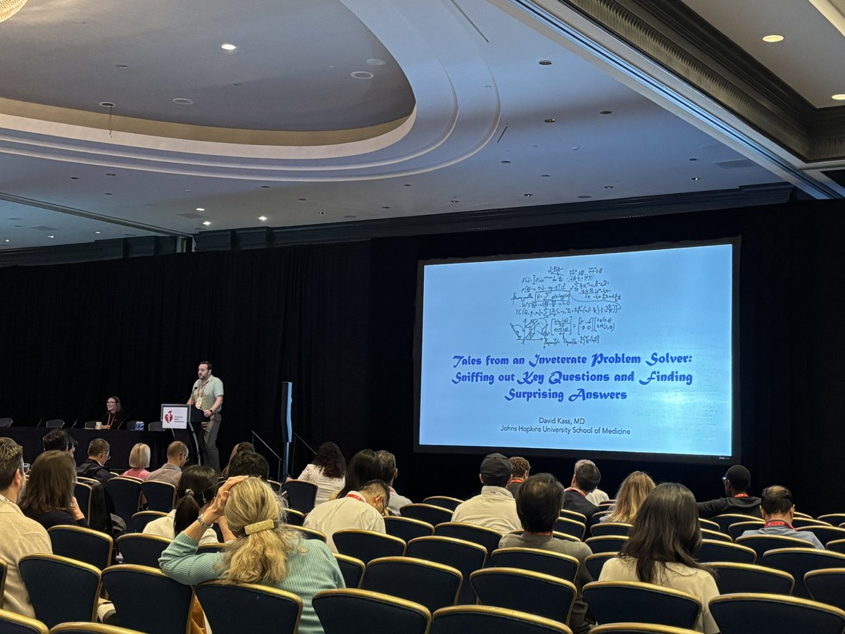 SeanM_Wu's tweet image. Great turnout at AHA #BCVS2025 Early Career Session! The future of basic CV science is bright! Inspiring keynote lecture by David Kass @JohnsHopkinsDOM on his career in science. @StanfordDeptMed @AHAScience @Joseph_C_Wu @StanfordCVI