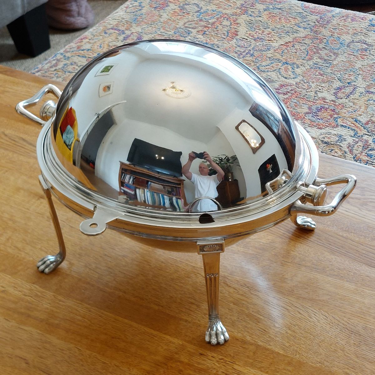 VKitsch's tweet image. Today's update of silver, cutlery &amp;amp; misc at 21:00BST includes some gorgeous pieces. Full preview here: vintage-kitsch.co.uk/wordpress/silv… #antiques #sterlingsilver #solidsilver #vintagecutlery #silverplate #vintage