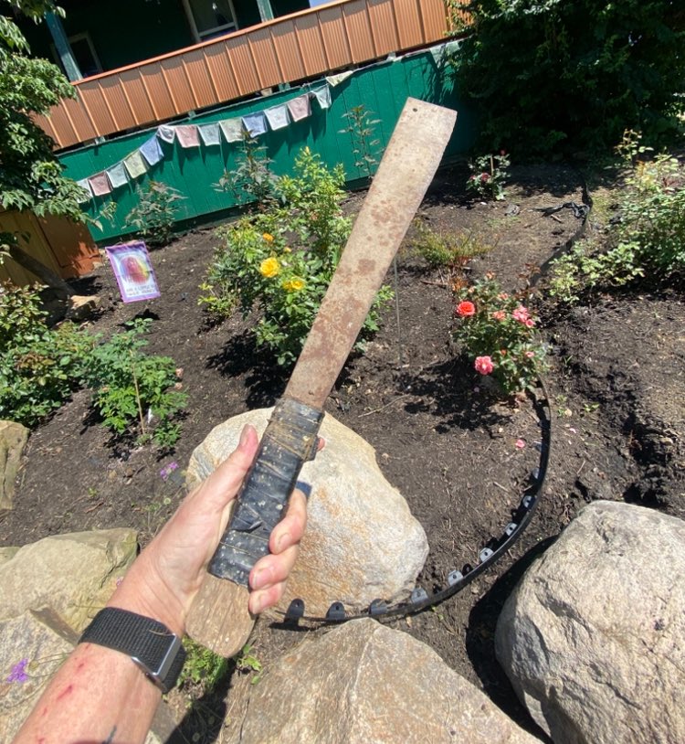 TheyCall_Me_Doc's tweet image. This is the homemade machete that we used every summer to cut tobacco.
The strangest things have meaning when you get older.