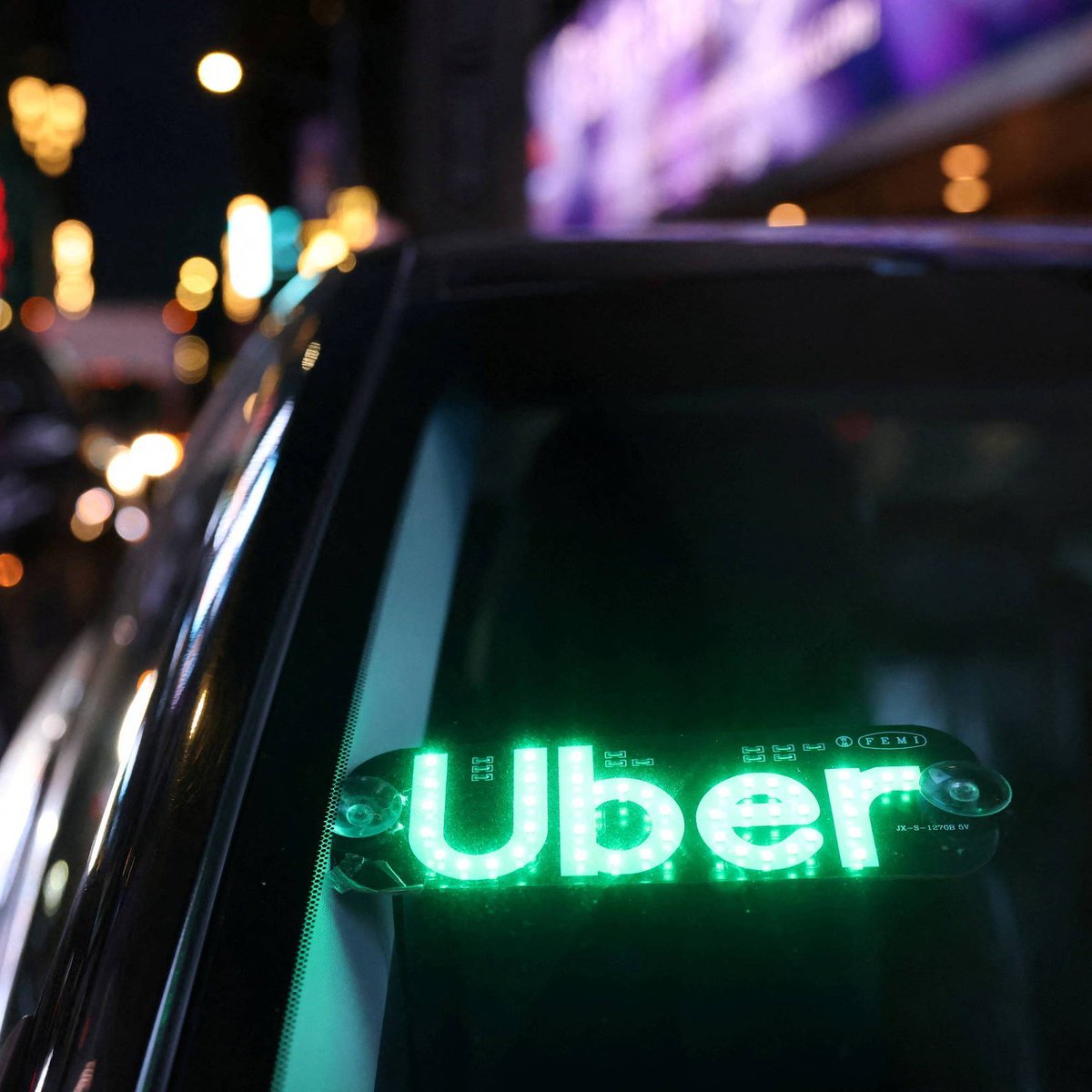republiqueBRA's tweet image. 🚘 ♀️ Uber iniciará testes de função que PERMITE a mulheres solicitarem corridas com motoristas e passageiras mulheres, nos EUA.