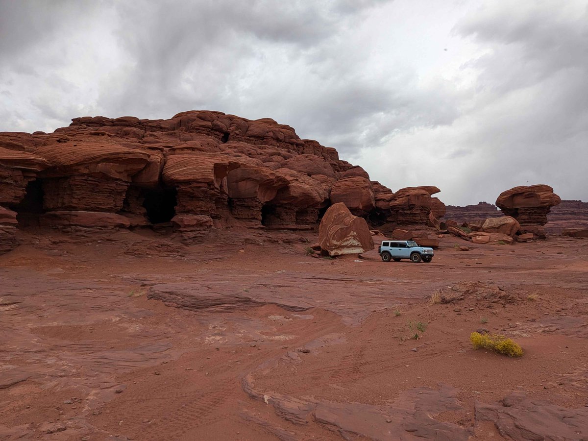 Wanted to share a couple photos from past off-roading trips. Three are various Colorado trails, the sepia one is in Utah. Hot damn do I love just fucking off into nature.