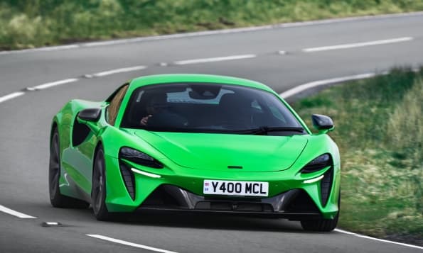 acquisition_int's tweet image. British supercar maker McLaren has put up to 500 jobs at risk of redundancy in a major cost reduction shake-up following its merger with luxury electric car start up Forseven. 👉 zurl.co/IrGDj

#SuperCar #McLaren #Jobs #Redundancy #Merger #Forseven #EV