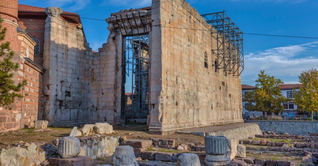EvanKirstel's tweet image. A.I. May Be the Future, but First It Has to Study Ancient Roman History
A software model from Google DeepMind put a more precise date on an important Latin text credited to a Roman emperor as a demonstration of its capabilities. nytimes.com/2025/07/23/sci… #AI #ML…