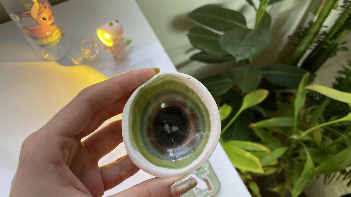 aydaaghajani's tweet image. Gm👀
❤️
Part of my ceramic glaze color test and part of my new painting. These days I'm trying to be creative.
