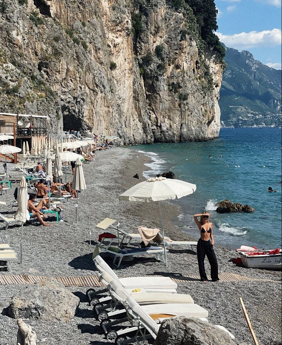 𝙡𝙮𝙣𝙣 (@pradavante) on Twitter photo 