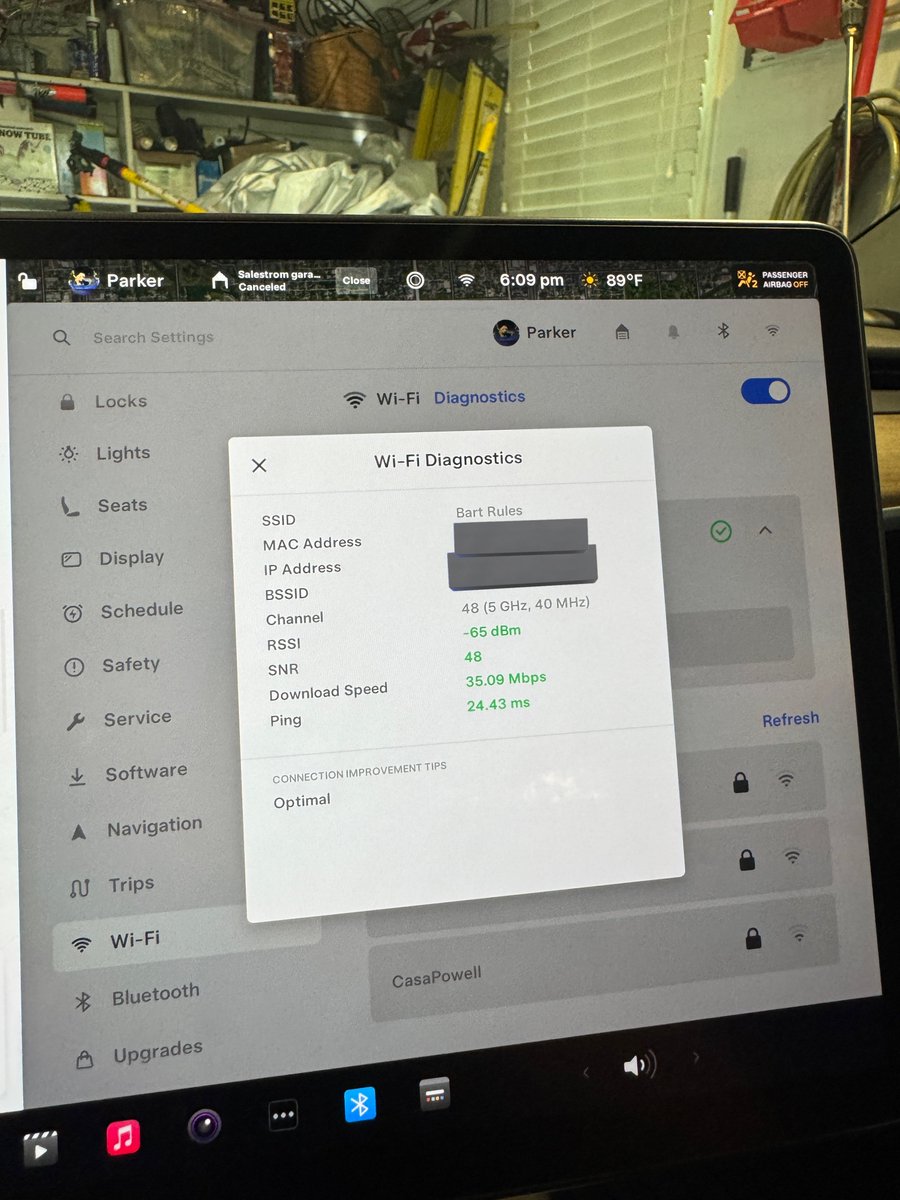 TeslaEnthusist's tweet image. Wi-Fi diagnostics being added is such a useful tool inside of the Tesla.
It even runs its own live speed test, and gives helpful pointers if you’re too far away for a good download signal.
I don’t have access to wifi for my car at school so i’ve never had a chance to see this!