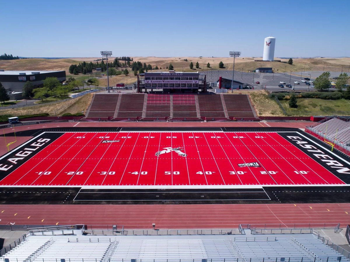 Final Big Man Camp of the summer tomorrow!!

Here are details for the Big Man Camp:

📍Check in: 9:00AM (Front Entrance of Roos Field)
✅ Bring your own helmet and shoulder pads
🏈 Show us what you can do on The Red🔴

Let’s Go 🦅 #EKG #GoEags