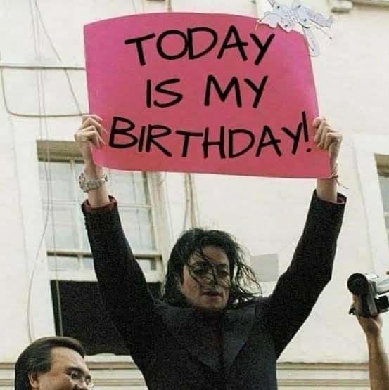 mjsleftnipple's tweet image. it's currently 12 am in PHT, so guess whose birthday it is todayyyy the baddest b from the philippinessss 🤪🤪