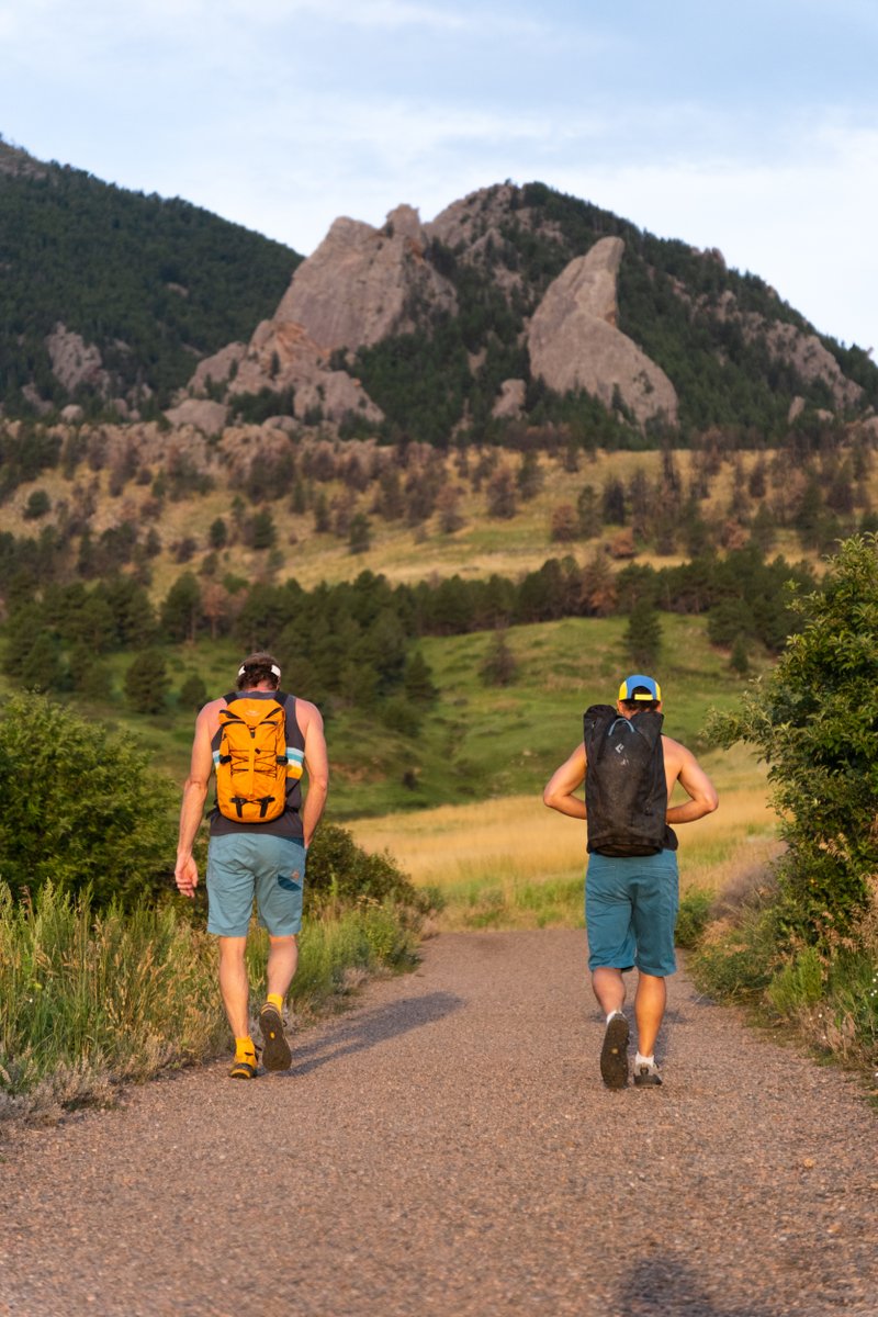 Camp4's tweet image. If you only learn one thing from me, let it be this.
(The takeaway is at the end.)
Ten years ago, I made a series of big decisions that changed my family’s future:
—Quit a "dream job"
—Walked away from millions
—Moved to Colorado
—Set hard boundaries on work
It wasn’t all…