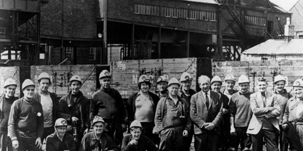 EALeisure's tweet image. Free drop-in tomorrow. Enjoy tea, coffee &amp;amp; biscuits at Baird Institute &amp;amp; share your Mining Memories with other members of the community. Inspired by Before &amp;amp; After Coal, weekly sessions Thurs 2pm-4pm e: BairdInstitute@eastayrshireleisure.com for accessibility details &amp;amp; support.