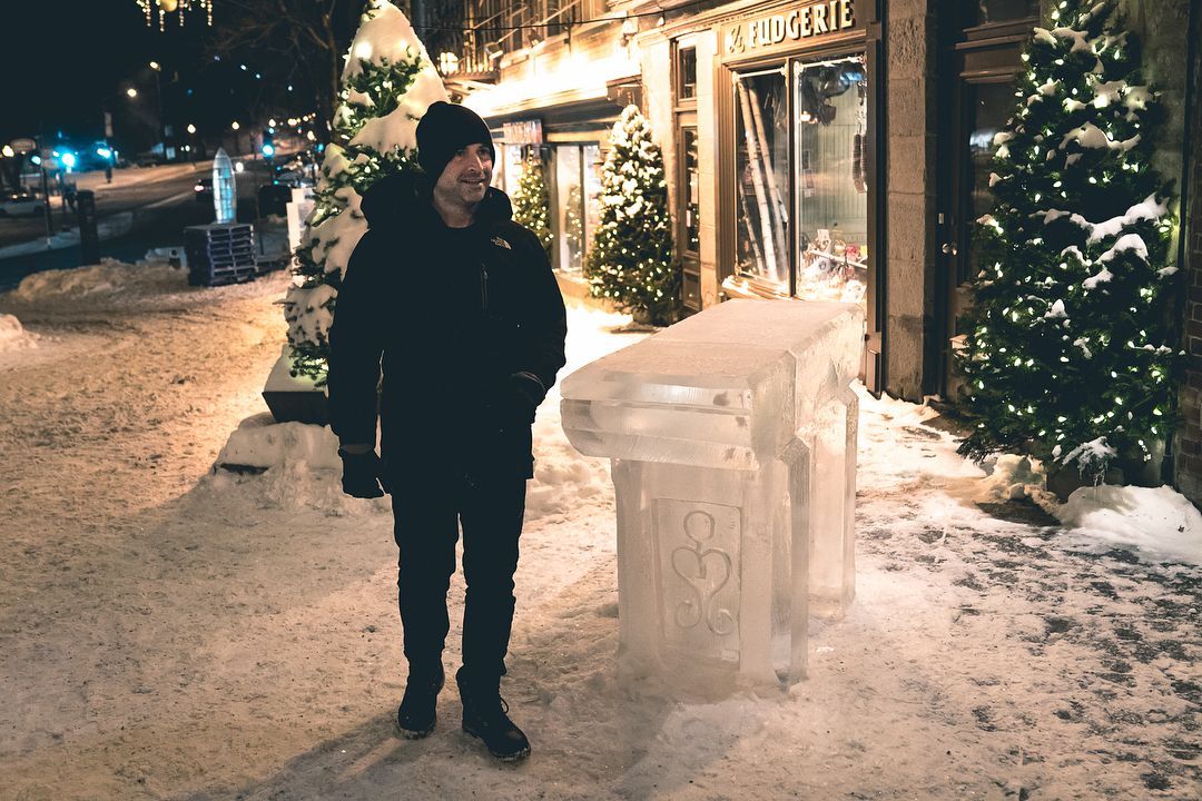 STCONightmares's tweet image. Johnny hanging out in the streets of Old Quebec in Quebec City, Quebec, Canada on a day-off before A7X’s show at the Centre Vidéotron on 19th January 2018 on The Stage North American Tour - 18th January 2018
📷: Rafa Alcantara - @rafacore