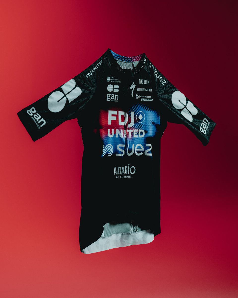 LeGruppetto's tweet image. La FDJ-Suez portera un nouveau maillot sur le Tour de France Femmes, qui débute samedi. Cette tunique sera aussi celle de l'équipe française pour l'ensemble de la saison 2026. #TDFF2025