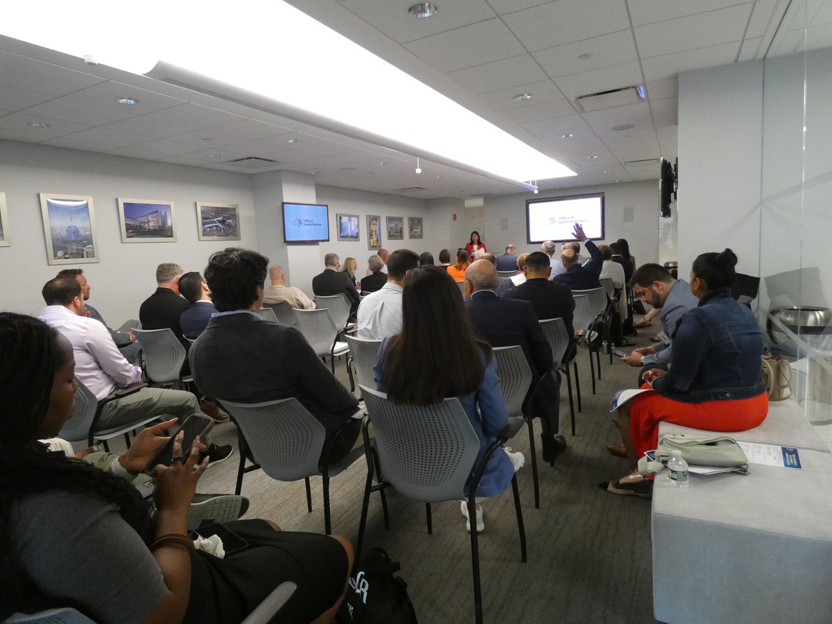 NYS_OGS's tweet image. OGS Commissioner @JeanetteMoy was at the New York Building Congress to share details on how @GovKathyHochul's FY 2026 budget supports business development, infrastructure investments, and affordability in New York State. Thank you, @bdgcongress, for hosting us!