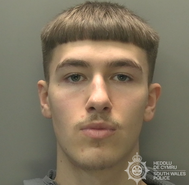 LBCNewsWales's tweet image. Daniel Harris, 18, has been sentenced to six years in a young offender institution after attacking a man with a machete in Barry in December 2024.