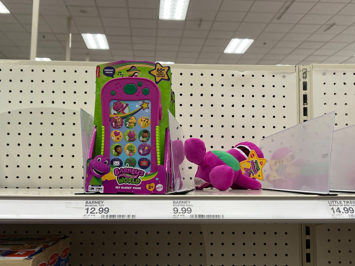 enginesofroblox's tweet image. I just want to remind everyone that Barney has 2 tags at target and that’s still a bigger aisle than the Thomas aisle