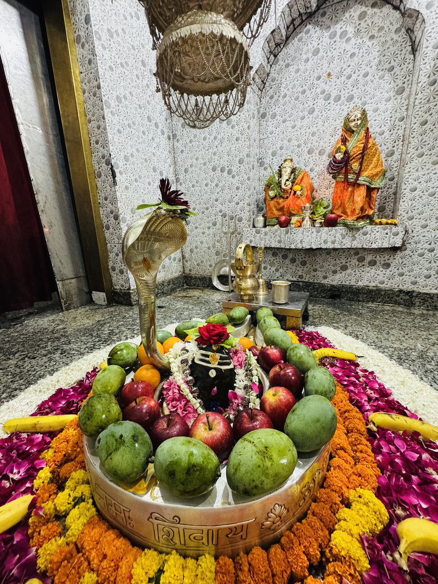 neelkanthtemple's tweet image. शुभ रात्रि श्री नीलकंठ महादेव जी
📍 श्री नीलकंठ महादेव मंदिर उत्तराखंड