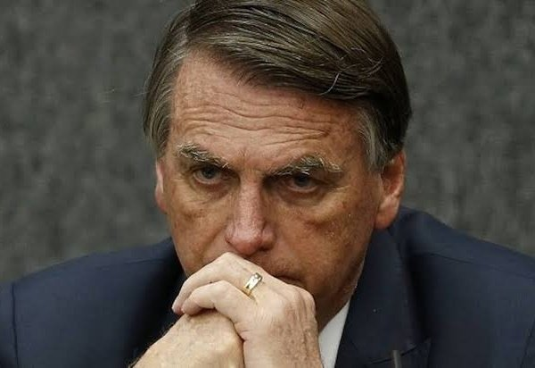 HistoriaNoPaint's tweet image. 🚨GRAVE 

O ministro Alexandre de Moraes determinou que o ex-presidente Jair Bolsonaro seja impedido de bater punheta