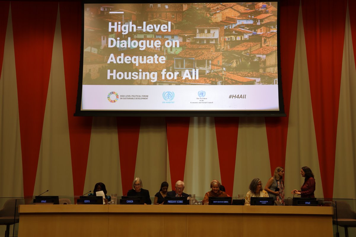 UNHABITAT's tweet image. At #HLPF, the High-Level Dialogue on Adequate Housing spotlighted housing’s role in advancing the #GlobalGoals. 🏘️
From health to gender equality and economic inclusion—progress depends on investing in housing that’s safe, inclusive, and affordable.