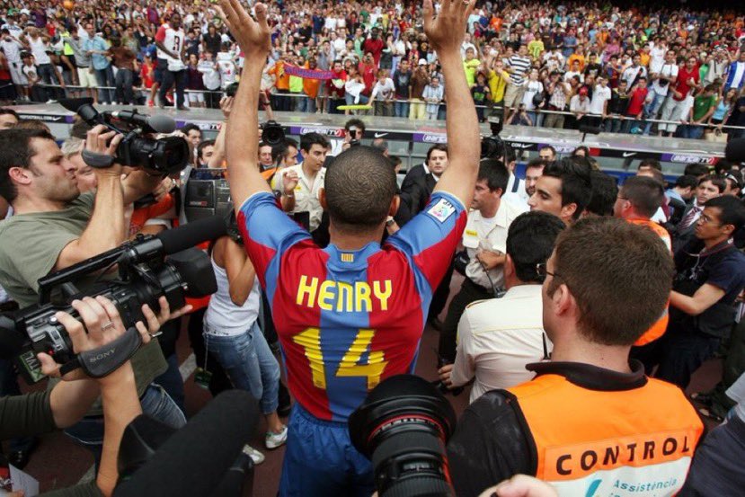 FtwGlitched's tweet image. FC Barcelona’s No14 heritage 🐐