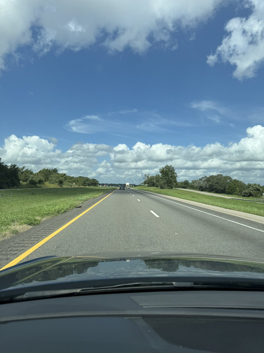 NoahLack's tweet image. Houston ➡️ San Antonio
Nothing like a Texas roadtrip. The @AthletesAssets tour continues 👀
Tell a friend to follow along as we prepare to launch one of the most consequential marketplaces in tech…