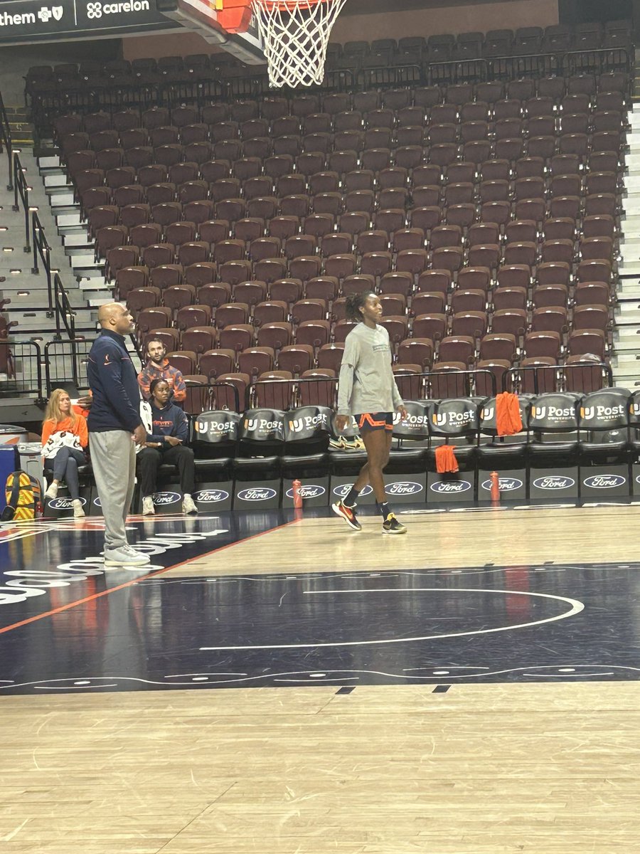 eaadams6's tweet image. Checking in on the Connecticut Sun post-All Star break with a matchup against the LA Sparks tomorrow!
Marina Mabrey participating in practice today, first time we’ve seen that since her knee injury. Migna Toure also getting some reps in after signing a 7-day deal on Monday.