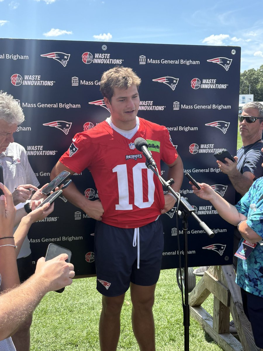 mikekadlick's tweet image. Drake Maye on heading into his second #Patriots training camp:
“It’s a lot different. You know what to expect.”
Says he feels good about the offense.