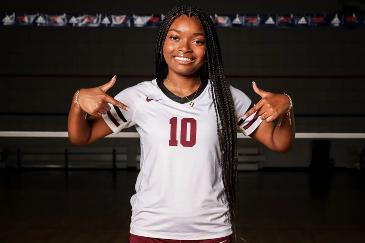 vypehouston's tweet image. THE RANKINGS: No. 14 Pearland Oilers... Reloading
Pearland is coming off a 40 win campaign in 2024 under fifth-year coach Jamie Gill. The Oilers return three starters from last year's team!
READ:vype.com/Texas/Houston/…
