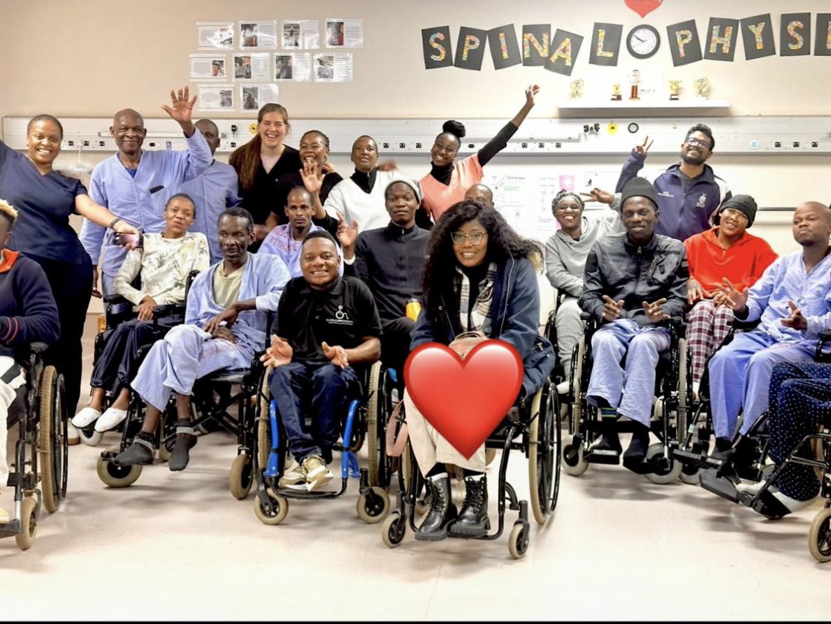 Shout out to <a href="/METROFMSA/">METROFM SABC</a> #TheTouchDown for hosting Gunshot survivor Khanya Kubhayi today who was shot when she was being Hijacked. I met Khanya last year when I was invited to be one of the speaker at Thelle Mogoerane Regional Hospital hospital.