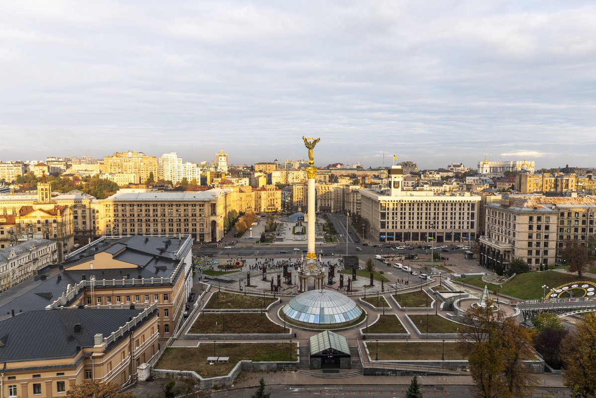 OdileRenaud's tweet image. The @EBRD echoes concerns expressed by the EU, G7 Ambassadors and international partners on developments around NABU and SAPO in Ukraine. The independence of anti-corruption entities is a key pillar of the Rule of Law. We will remain engaged with the authorities on this issue.
