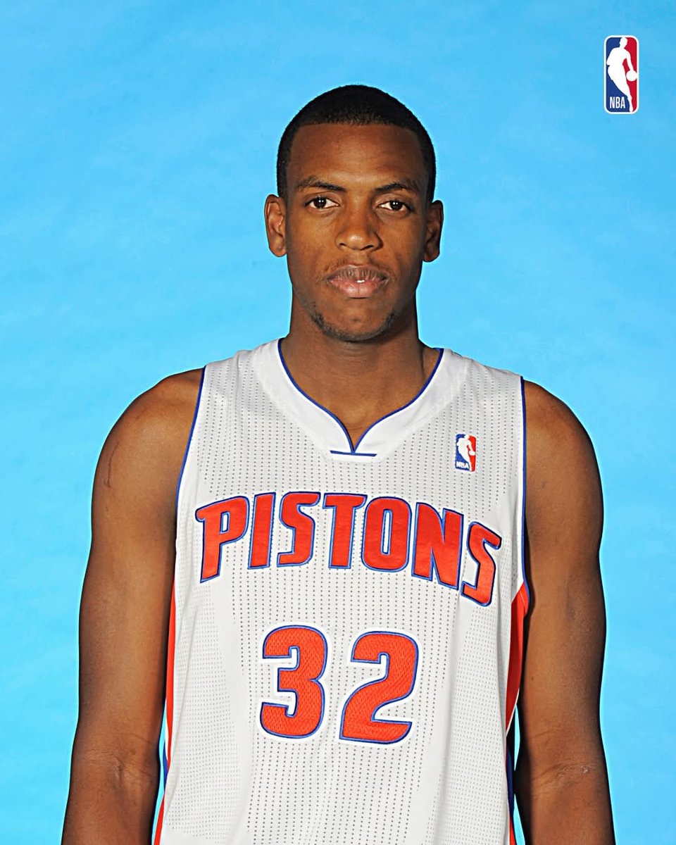 PistonsLead's tweet image. The people who want to trade Ivey just make me think of this guy...
Champion 🏆
Mid-range maestro 🎯
Khris Middleton 🏀