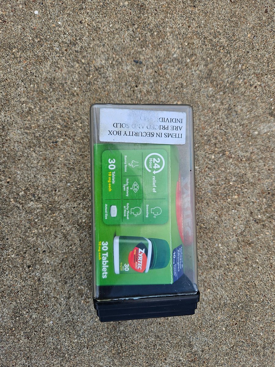 ThrabenU's tweet image. Slabbed Magic cards are a neat piece of history.
Slabbed medicine... not so much.
I have some regrets about grocery pickup, but I did get to hit something with a hammer!