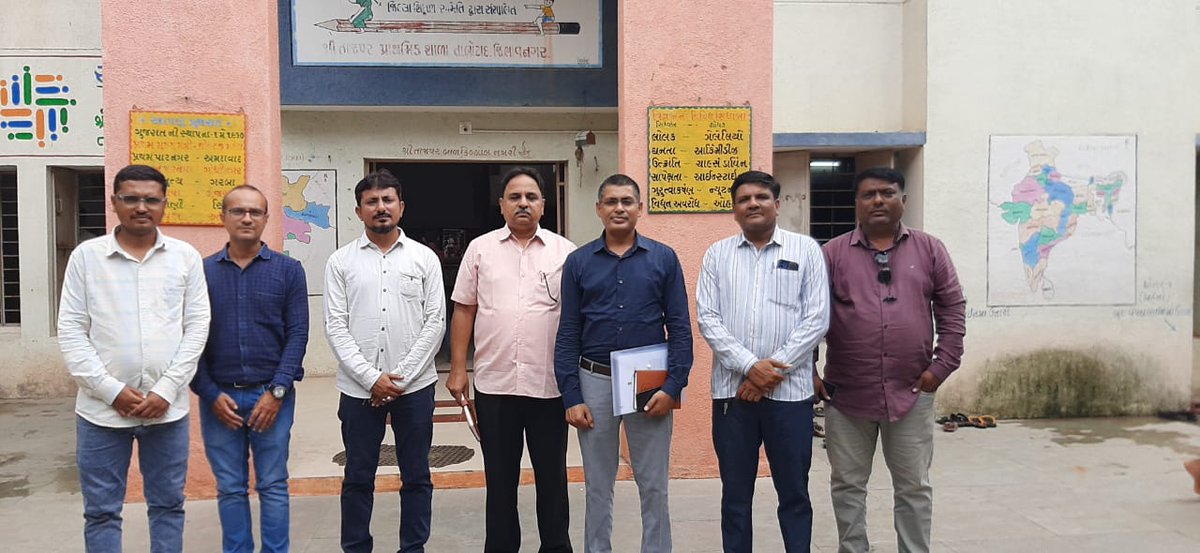 Guj_LSA_DoT_MoC's tweet image. Under Samriddh Gram Panchayat Project, DoT Gujarat LSA visited Tajpar village (Botad District), interacted with locals, Educational institute, reviewed BharatNet setup & raised awareness on FTTH benefits and Sanchar Saathi app.
@DoT_India
@DGT_HQ