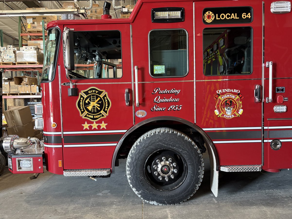 ChiefRubin's tweet image. KCKFD’s Pumper 5 & Pumper 11 are at Support Services getting the finishing touches before bring placed in service to protect our Community. Well deserved & needed fire apparatus replacements. Truck 14 a 107’ rear mount is at the dealership. Home soon. Duty Honor Courage Respect