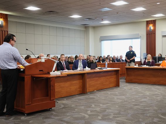 Here’s how Steve turned the podium.

<a href="/kxly4news/">4 News Now</a>