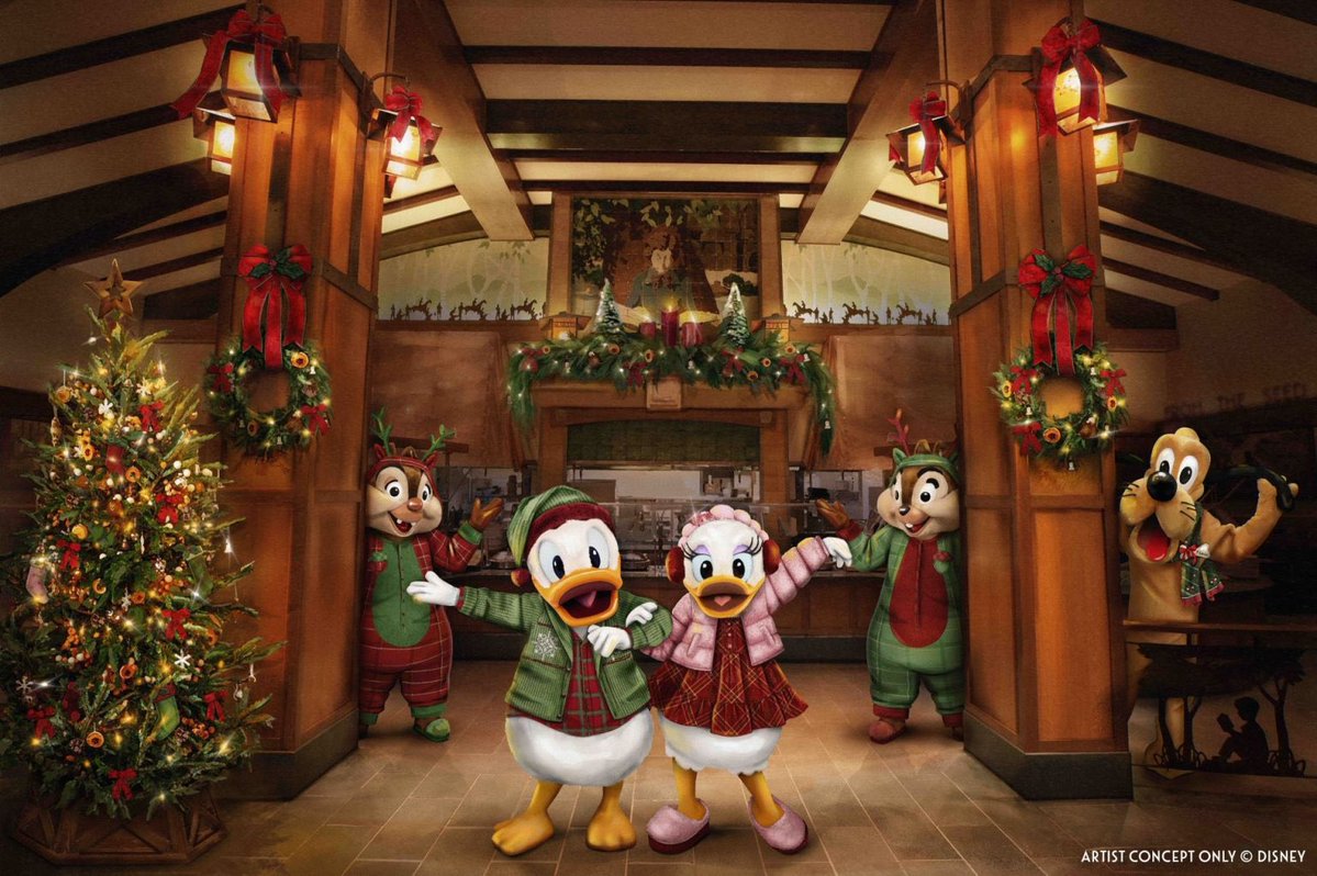 thecalibae's tweet image. Daisy’s Holiday Pajama Party at Storytellers Cafe for breakfast and brunch, where Daisy Duck and Donald Duck join the character lineup.